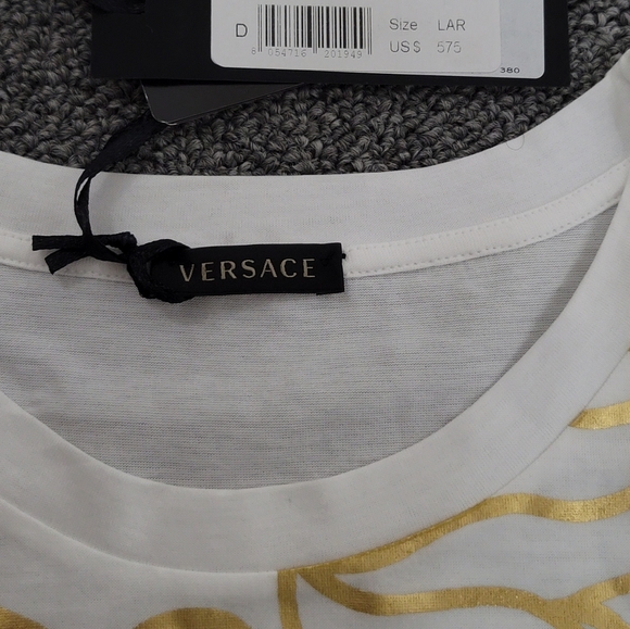 Flash Sale⚡️ Host pick🌟VERSACE I Love NY T-Shirt, Optical White - Picture 6 of 7